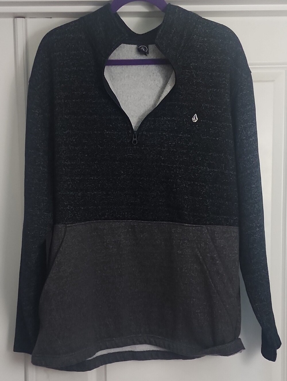 Volcom Men’s Charcoal Two-Tone Quarter-Zip Sweater